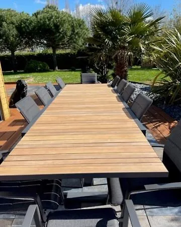 Les Pins Noirs Дом отдыха